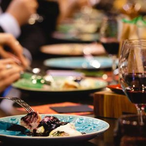people eating in best restaurant in toronto